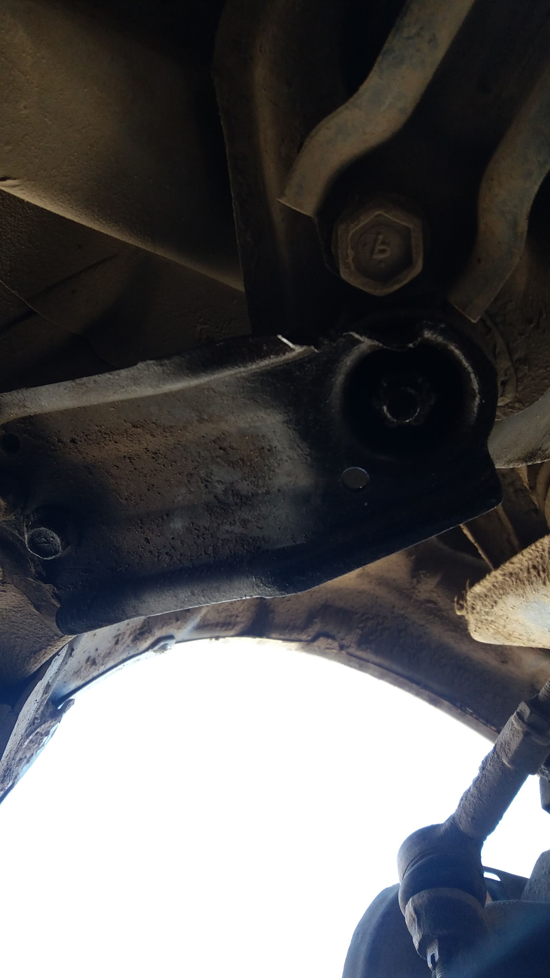 Как снять решетку радиатора шевроле кобальт - 98 фото