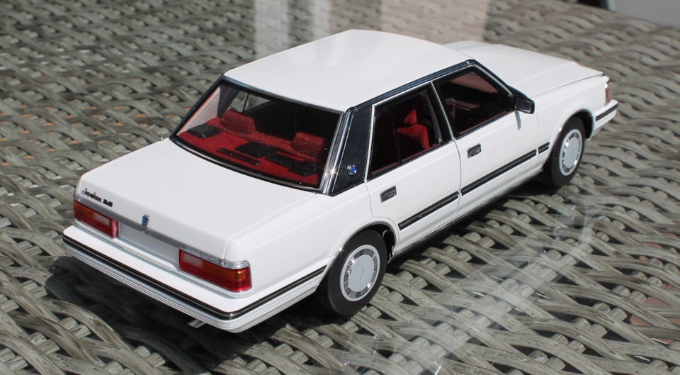 Toyota Crown MS122 1983 Xiaoguang 1/18 — Сообщество