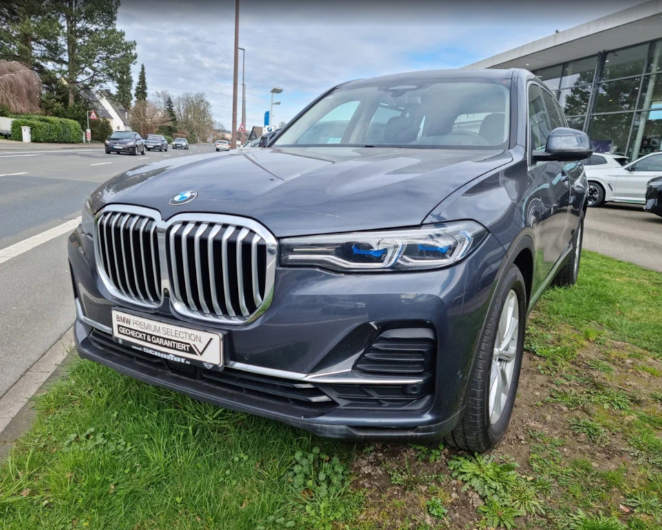 Фото в бортжурнале BMW X7 (G07)