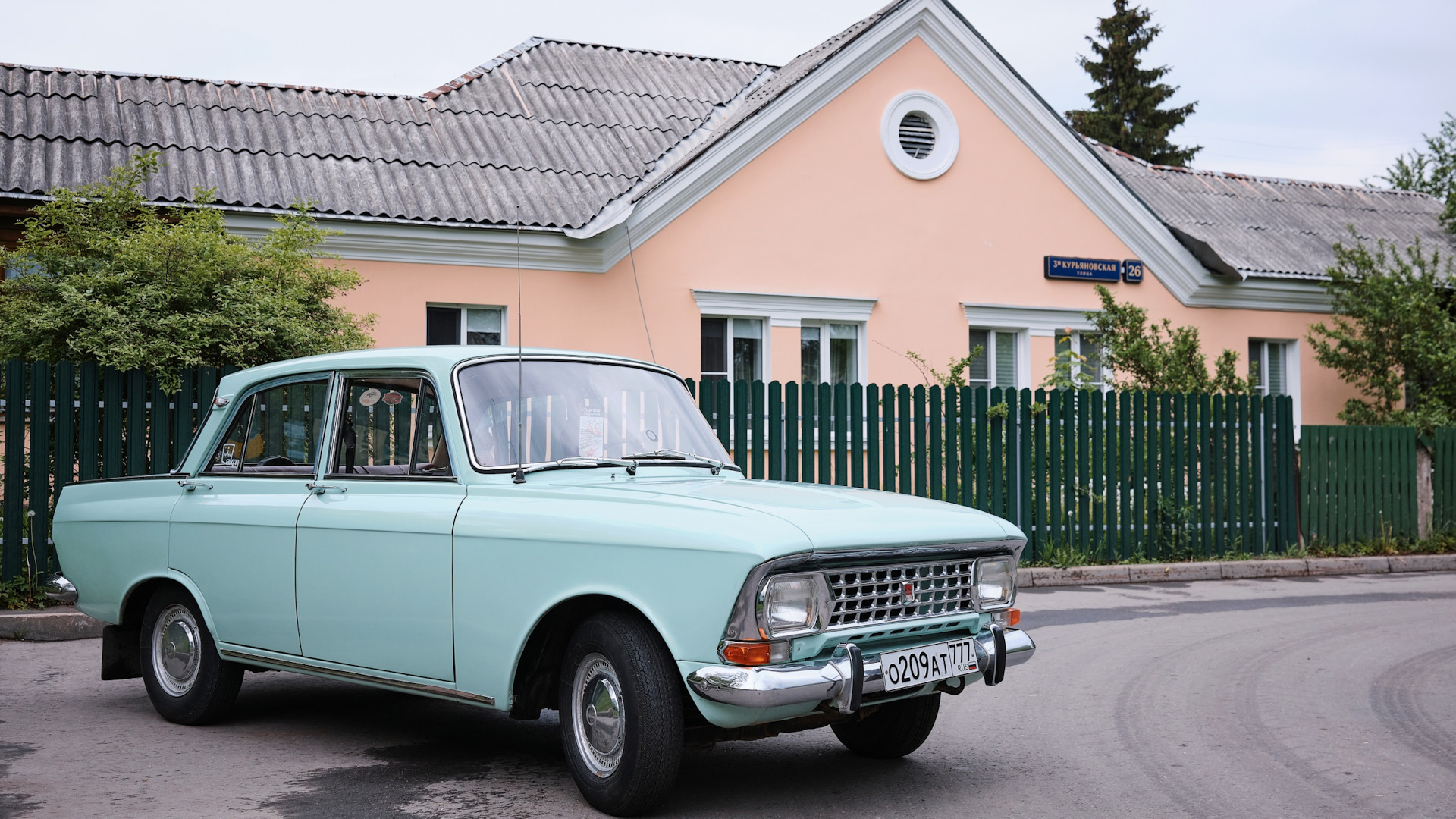 Москвич 408 2.0 бензиновый 1973 | ИЭ 2.0 Сочи EZK на DRIVE2