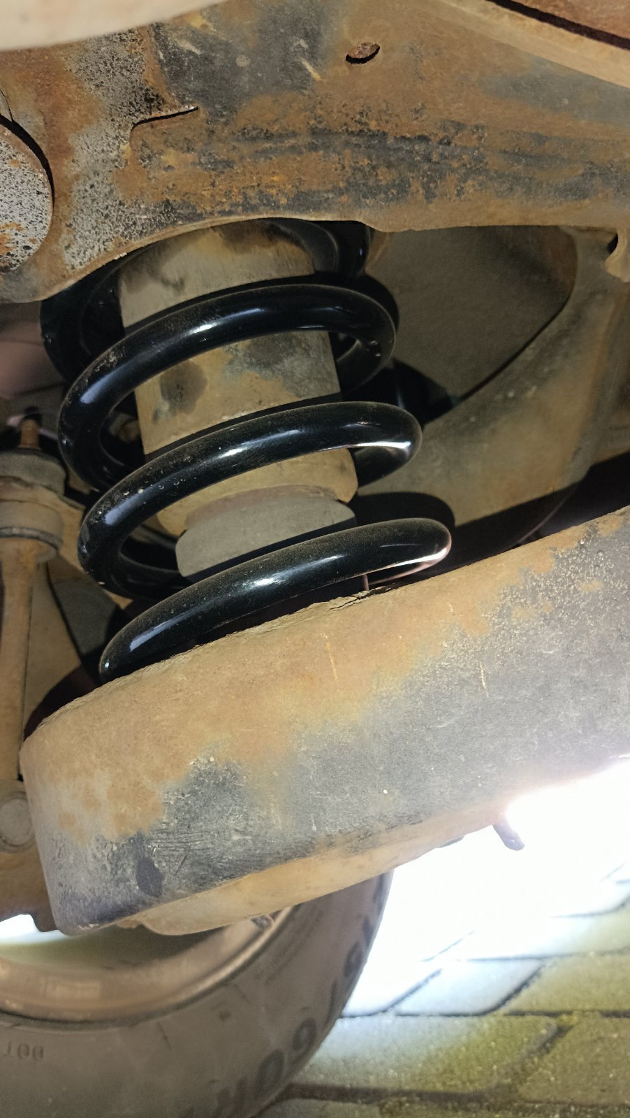 на месте — Ford S-Max (1G)