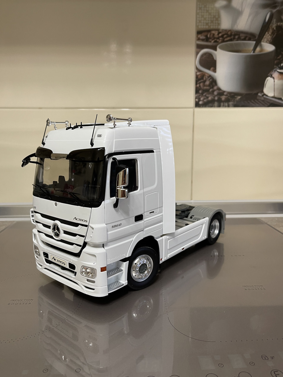 Mercedes Actros MP3 [Eligor] 1:18 — Сообщество «Масштабные Модели» на DRIVE2