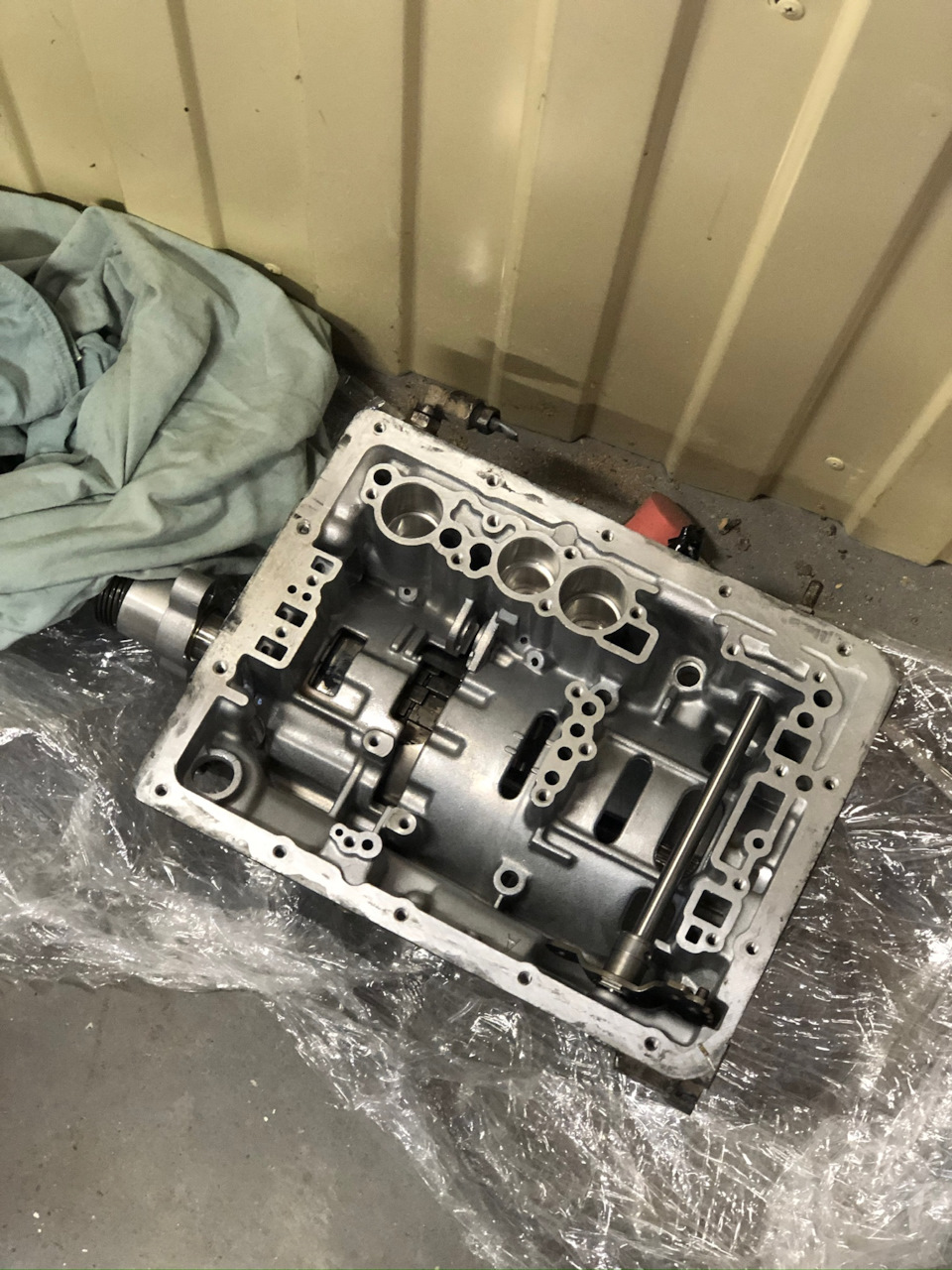 уже начинают появляться какие-то очертания — Toyota Crown (S120)