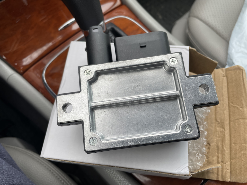 Фото в бортжурнале Mercedes-Benz E-Class (W211)