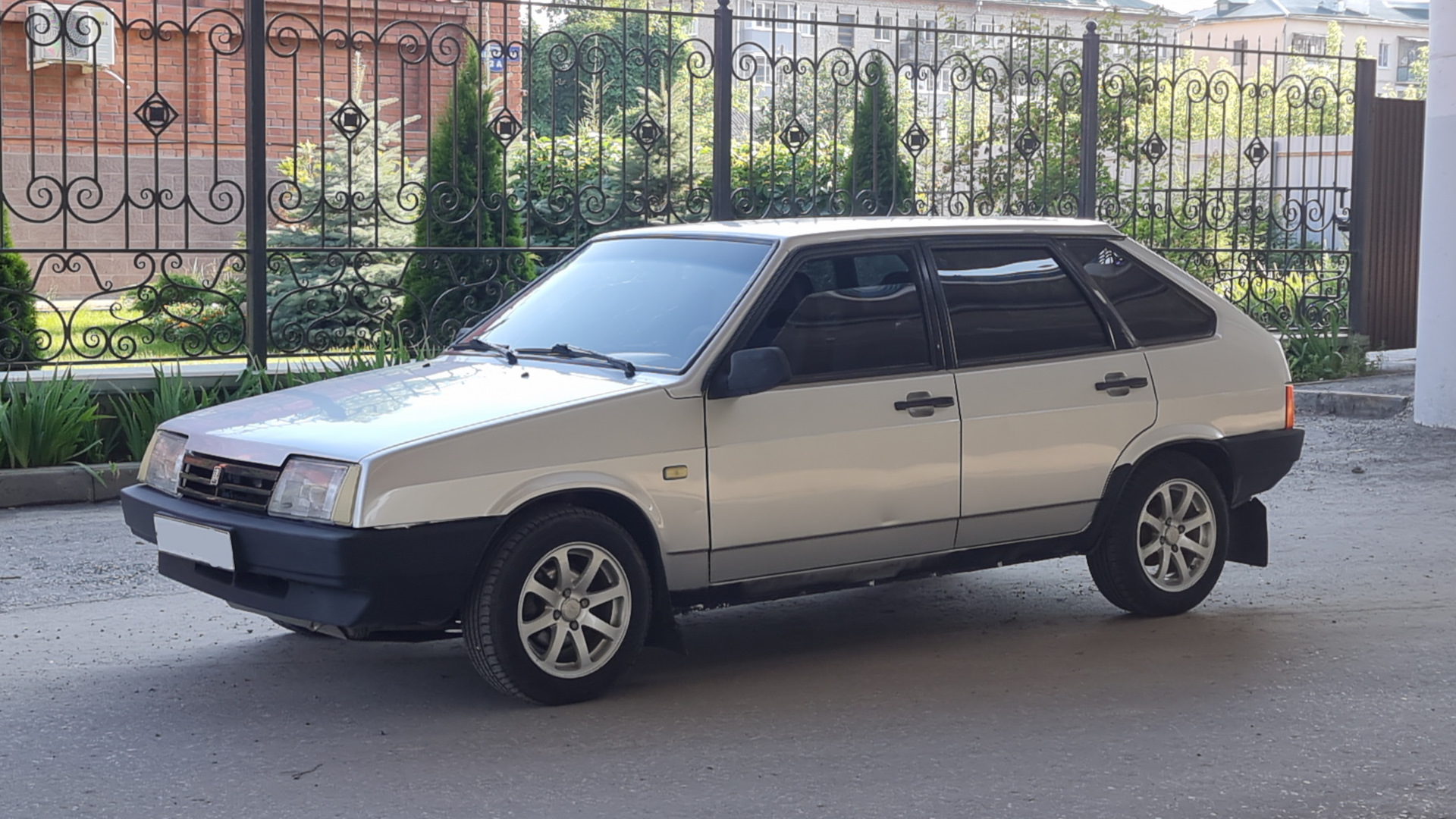 Lada 21093i 1.5 бензиновый 2004 | Снежная Королева на DRIVE2