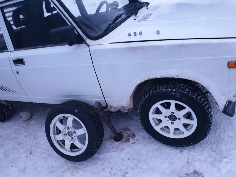 Диски слик l173s и резина nordman 7 катаем на озере — Lada 21073, 1,5 л ...