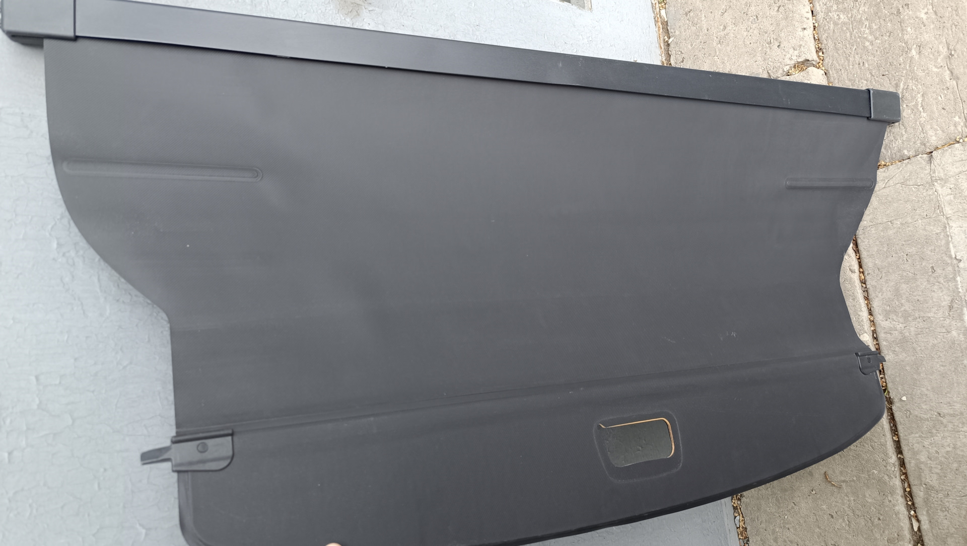Ручка шторки багажника — Toyota RAV4 (IV), 2 л, 2013 года | аксессуары ...