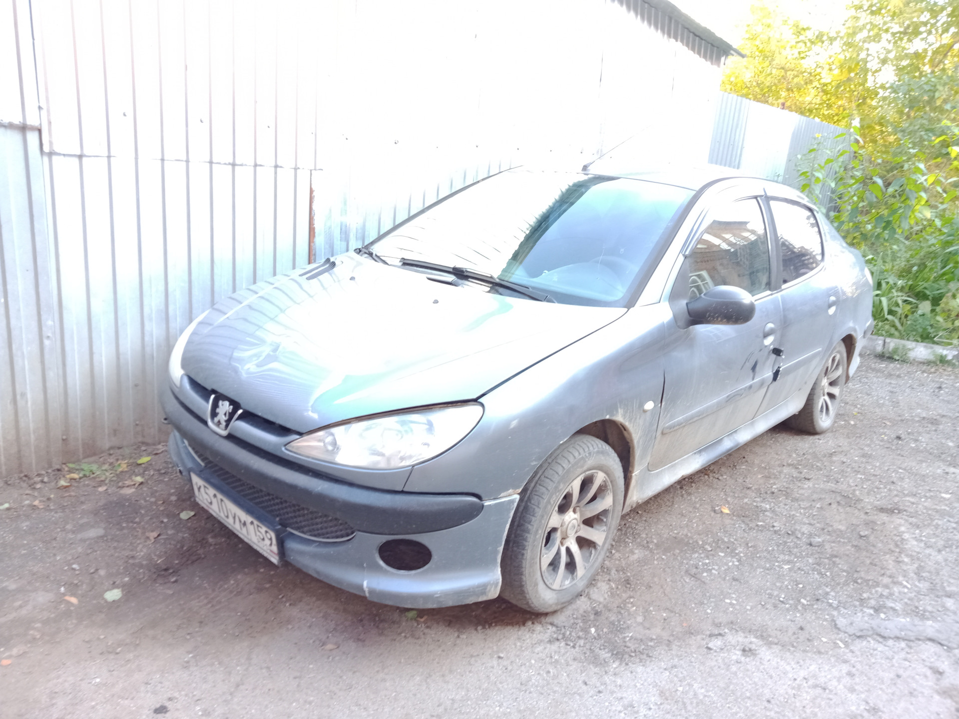 Разборка пежо. Peugeot 206 разбор. Разбор Пежо 206 Брянск. Пежо 206 разбор Мелеуз. Пежо 206 в Черногорске в разборе.