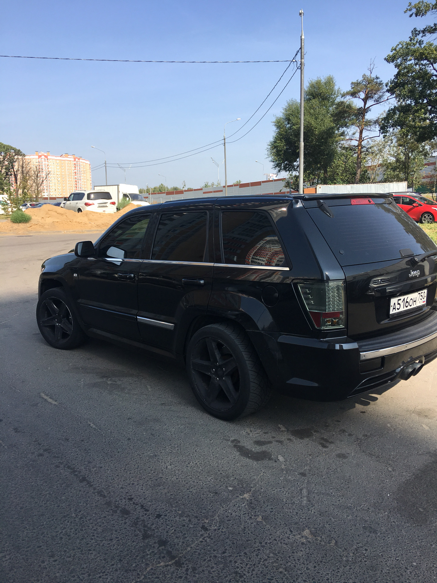 Jeep Grand Cherokee черный тонированный