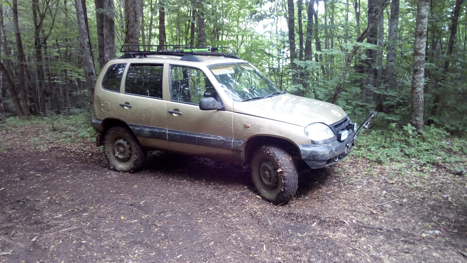 Лифт шевинива (ставим пружины от волги) — Chevrolet Niva, 1,7 л, 2004 ...