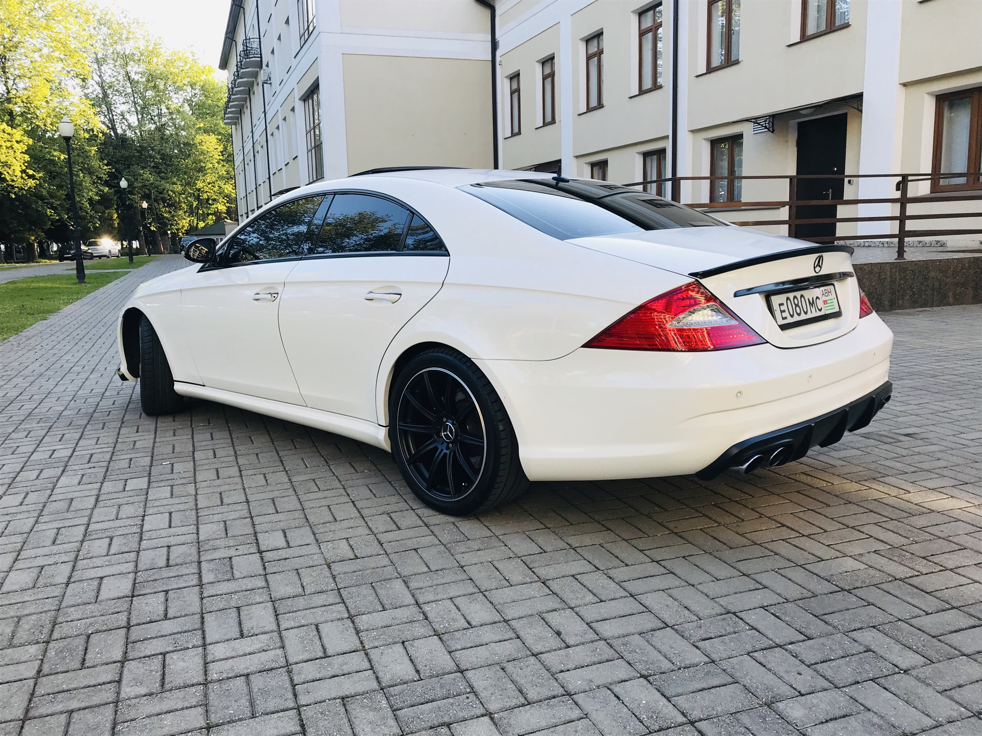 Мерседес CLS 5.5 AMG 2005