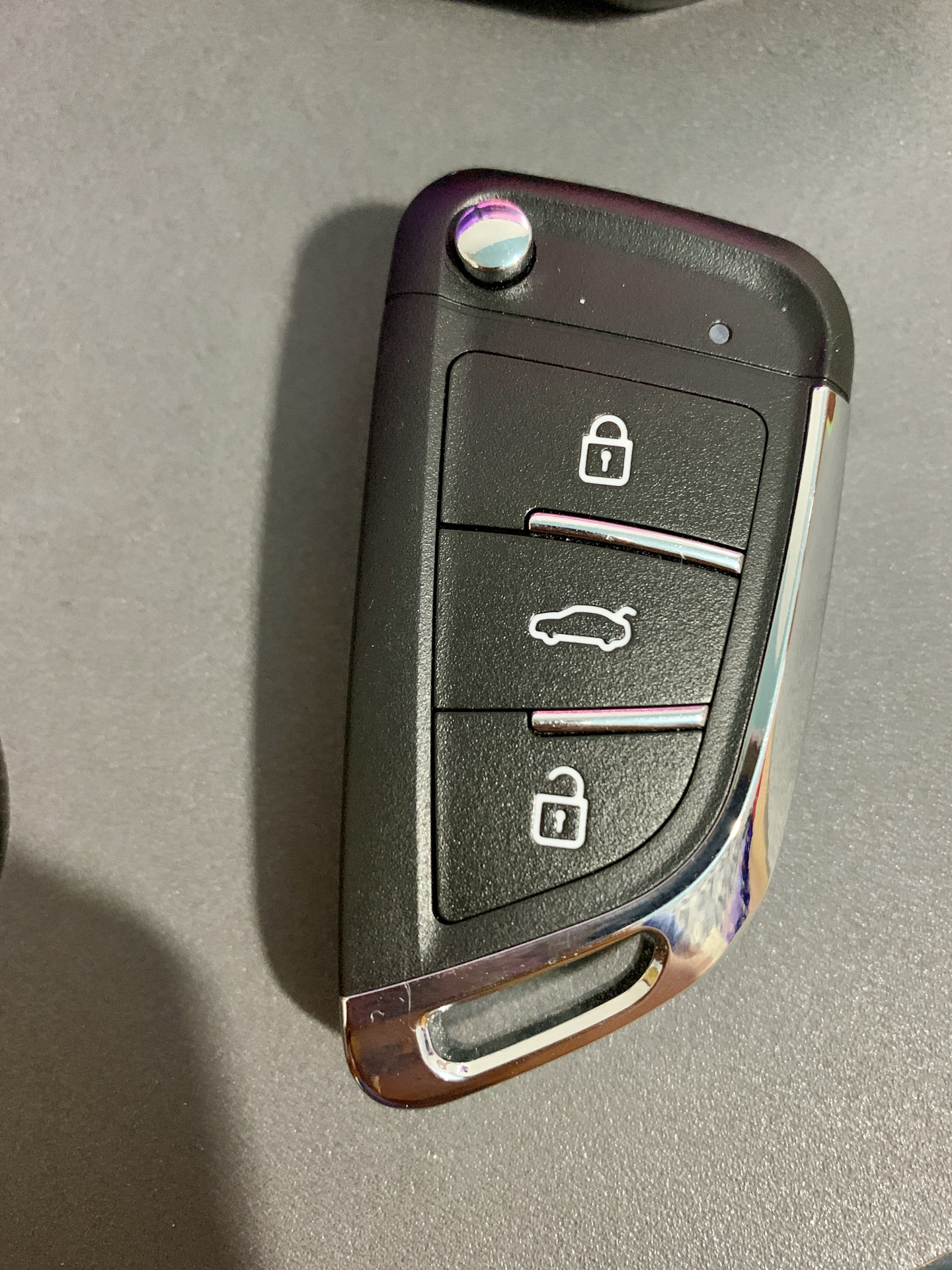 Меняем батарейку в брелке Lexus smart key - Lexus LS (USF40/41), 4,6 л, 2007 год