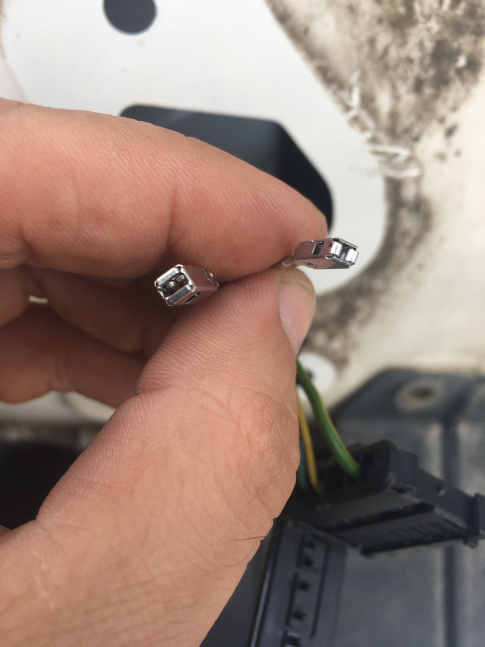 Правка кузовных деталей без покраски — Peugeot 308 (1G), 1,6 л, 2012 ...