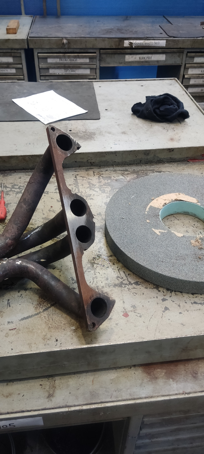 Выравнивание плоскости выпускного коллектора — Lada 21043, 1,8 л, 2000 ...