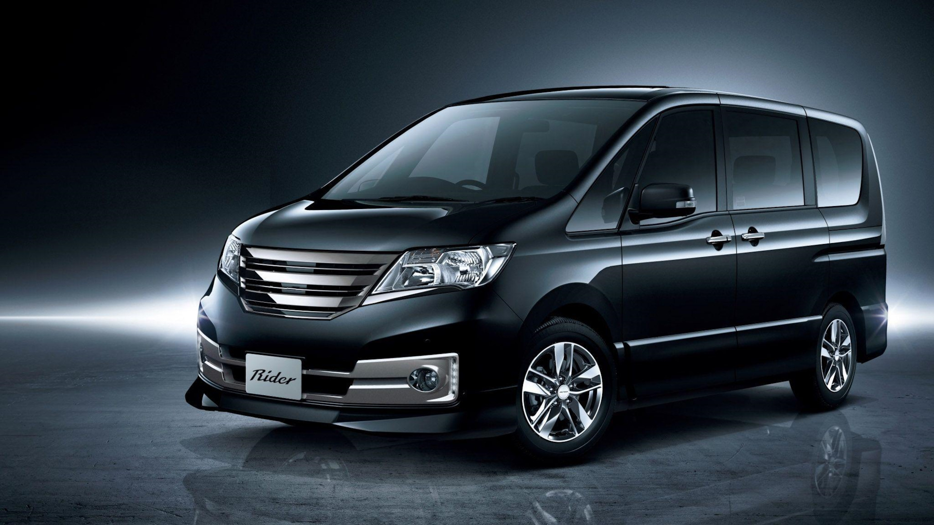 Ниссан серена бензин. Nissan Serena 2010. Nissan Serena 2013. Nissan Serena c26 Nismo. Nissan Serena 26.