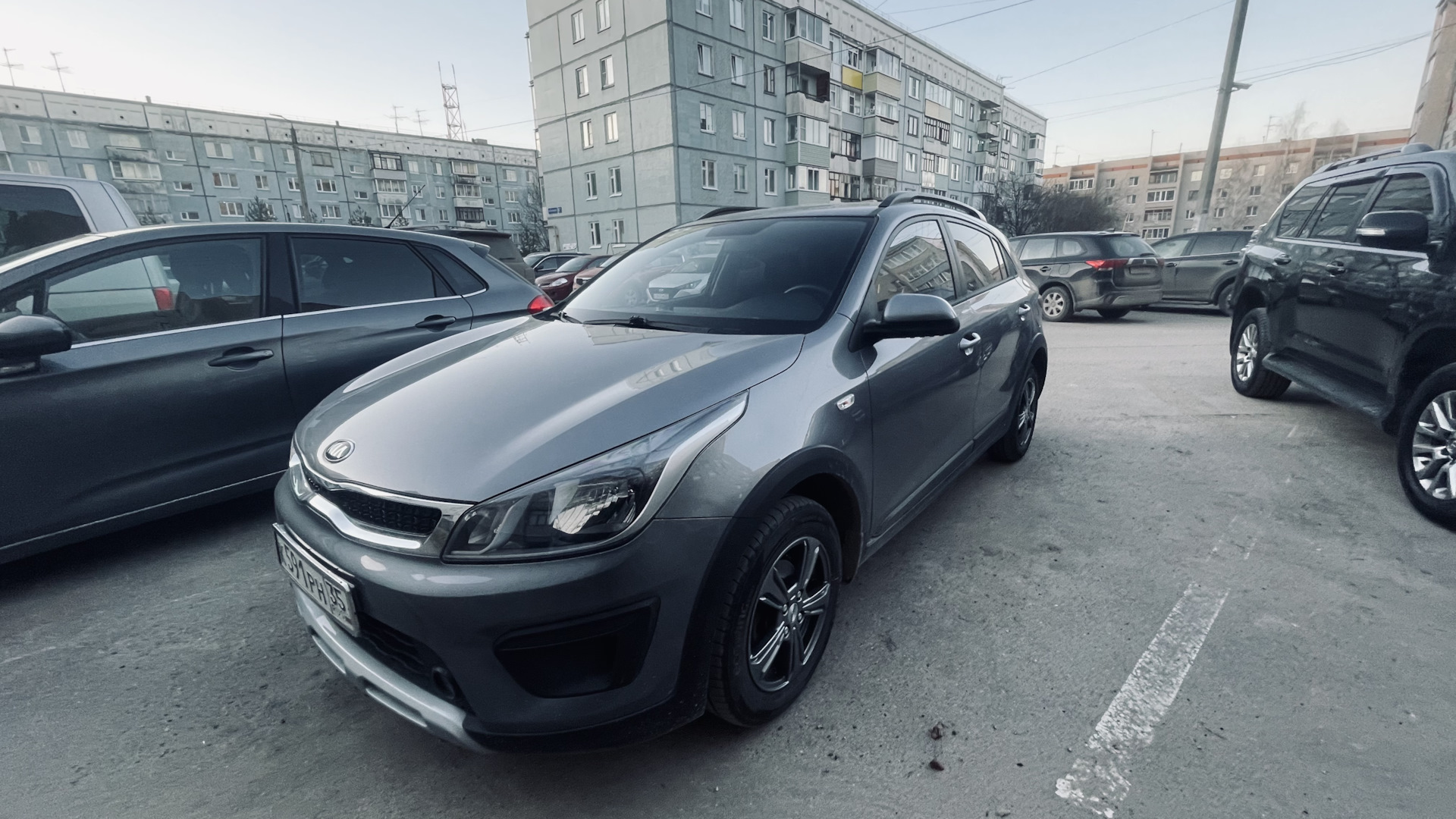 KIA Rio X-Line 1.6 бензиновый 2019 | Серая подруга на DRIVE2