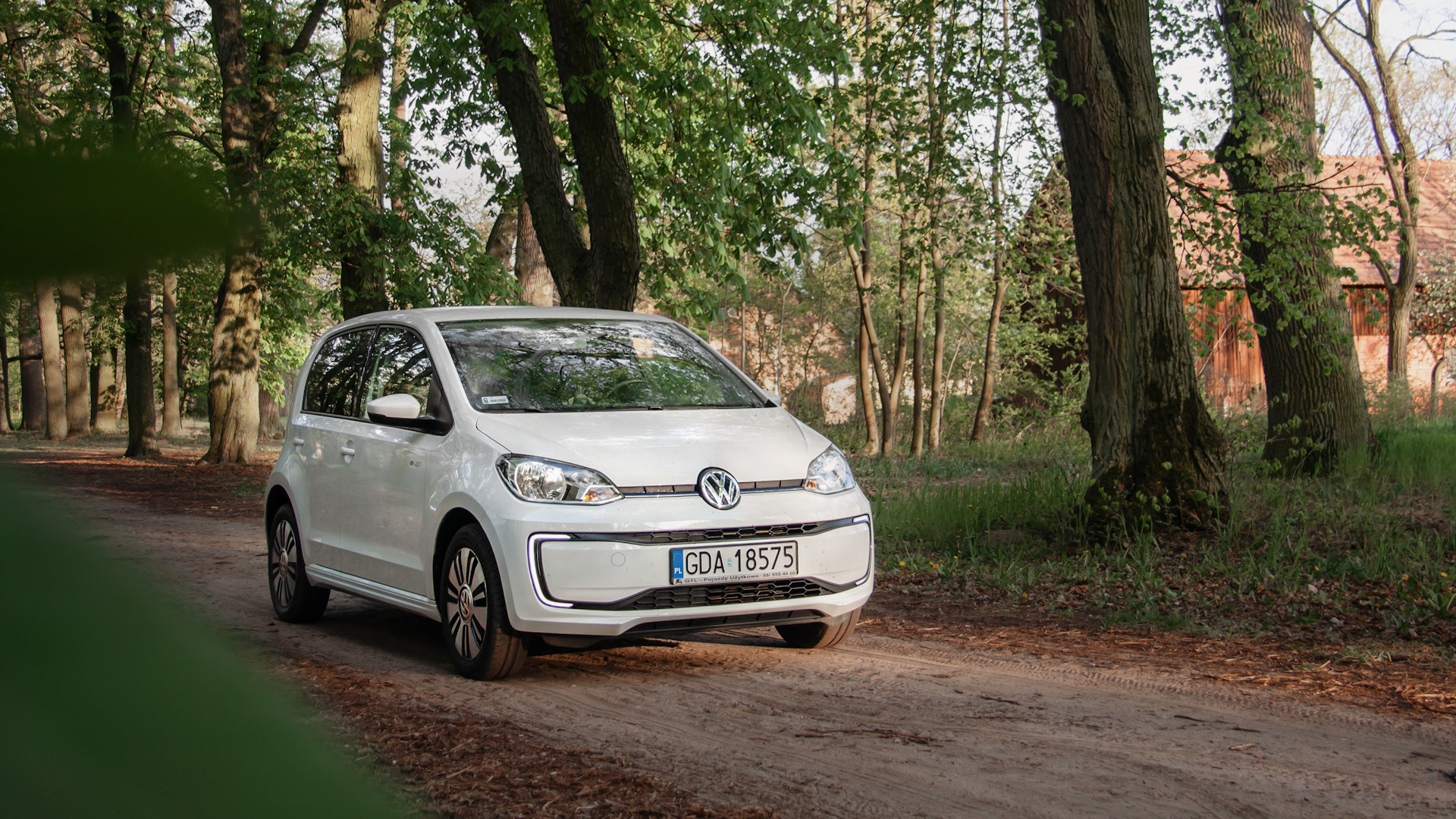 Volkswagen up 2016 трехдверный