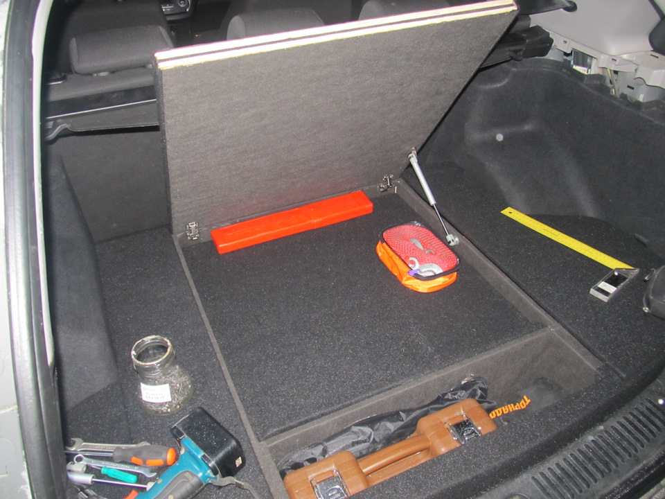 Фото в бортжурнале KIA Ceed SW (1G)