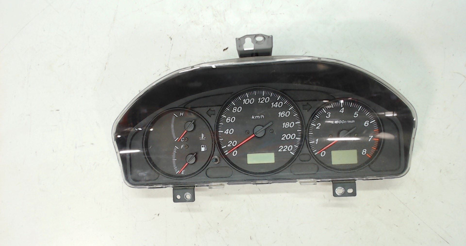 Фото в бортжурнале Mazda 323 VI