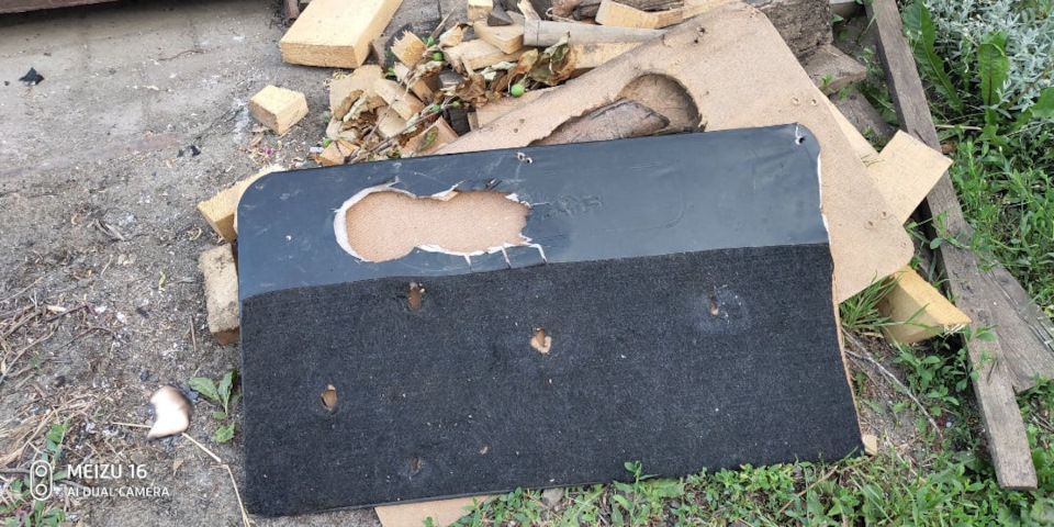 Музыка в Шоху. Часть Третья. Саб. Овалы в двери. — Lada 21063, 1,6 л ...