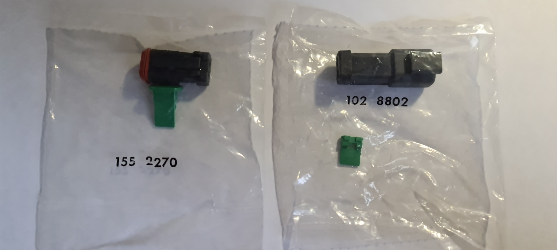 Caterpillar Deutch connectors — Chevrolet Orlando (1G), 1,8 л, 2014 ...