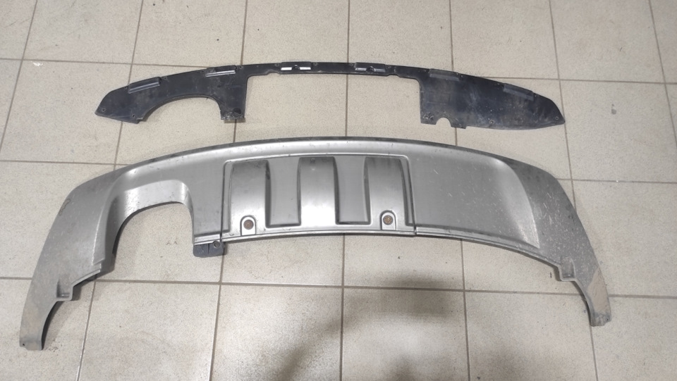 #1. Диффузор заднего бампера — Volkswagen Tiguan (1G), 2 л, 2012 года ...