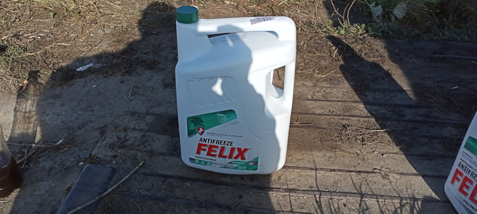 Промывка системы охлаждения и замена антифриза — Lada Гранта, 1,6 л ...