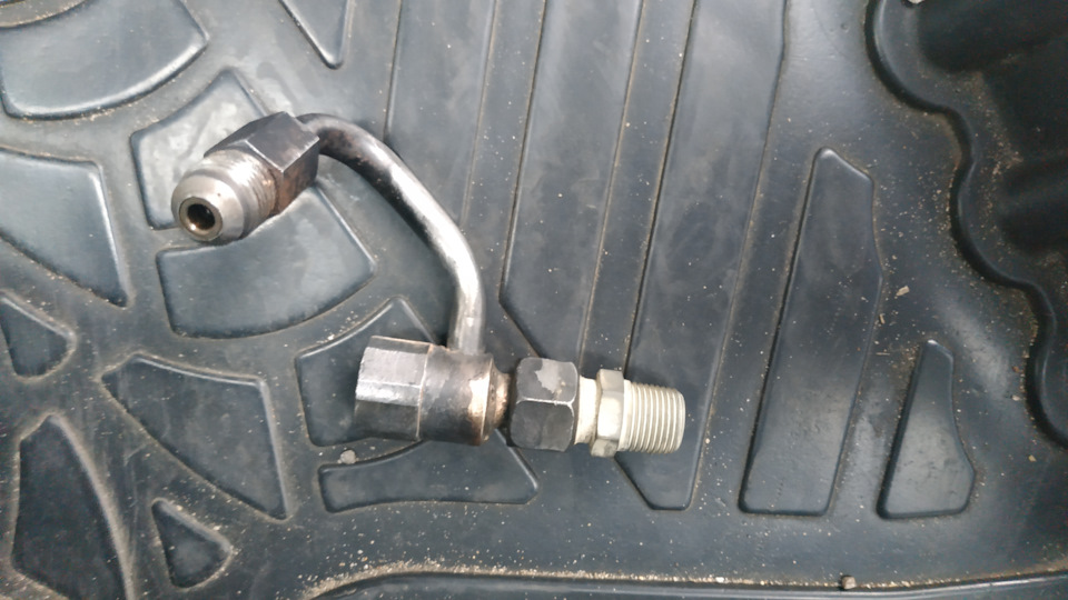 Восстановление масляного охлаждения. — Chrysler 300M, 3,5 л, 2003 года ...