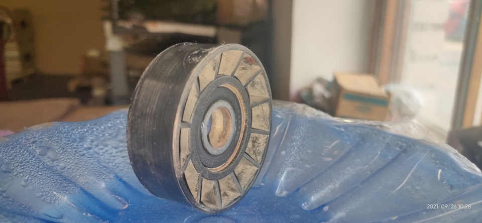 Как НЕ надо менять ролик натяжителя ремня гены)))EW10A — Citroen C5 (2G ...