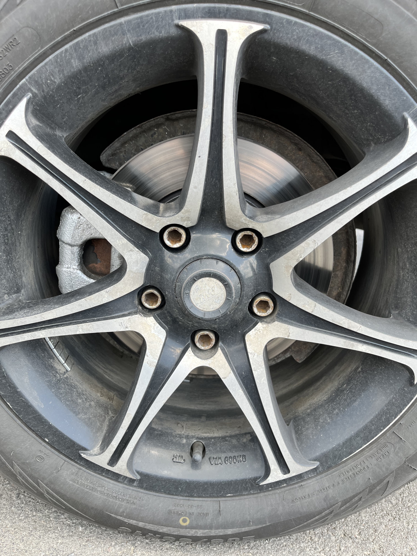 # 2 Тормоза — Volkswagen Jetta VI, 1,4 л, 2012 года | плановое ТО | DRIVE2