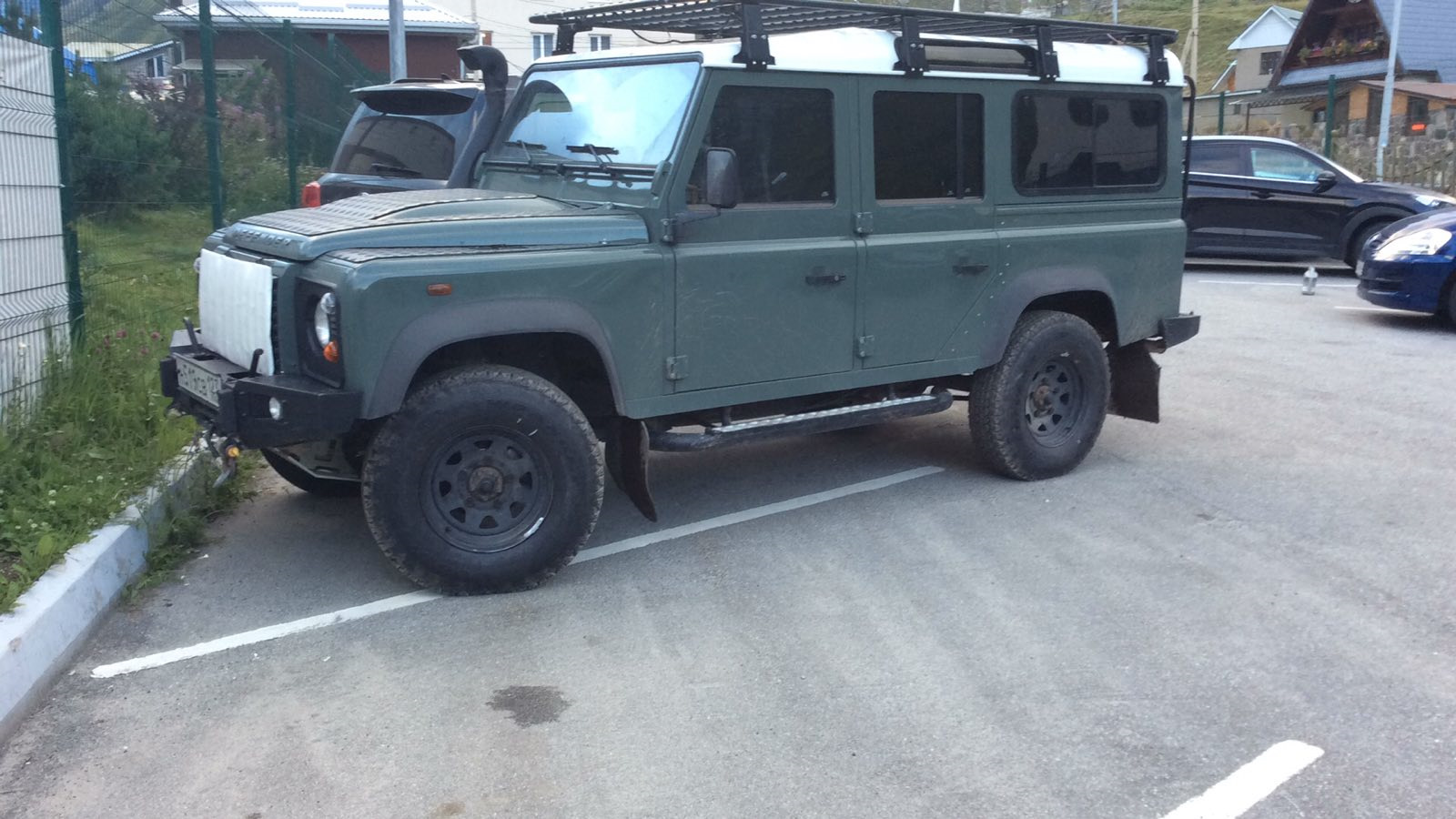 Land Rover Defender 2.2 дизельный 2014 | Крокодил Гена на DRIVE2