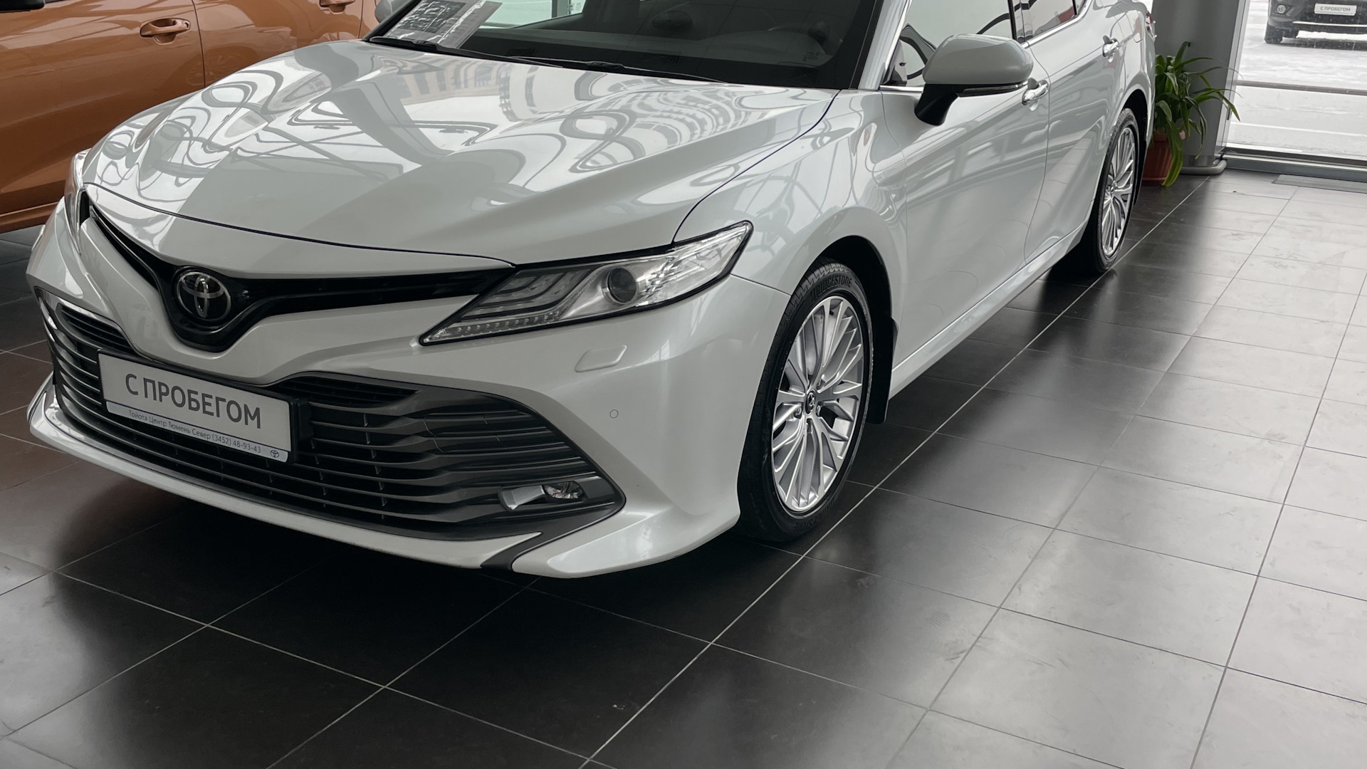 Toyota Camry (XV70) 2.5 бензиновый 2018 | Перламутр на DRIVE2