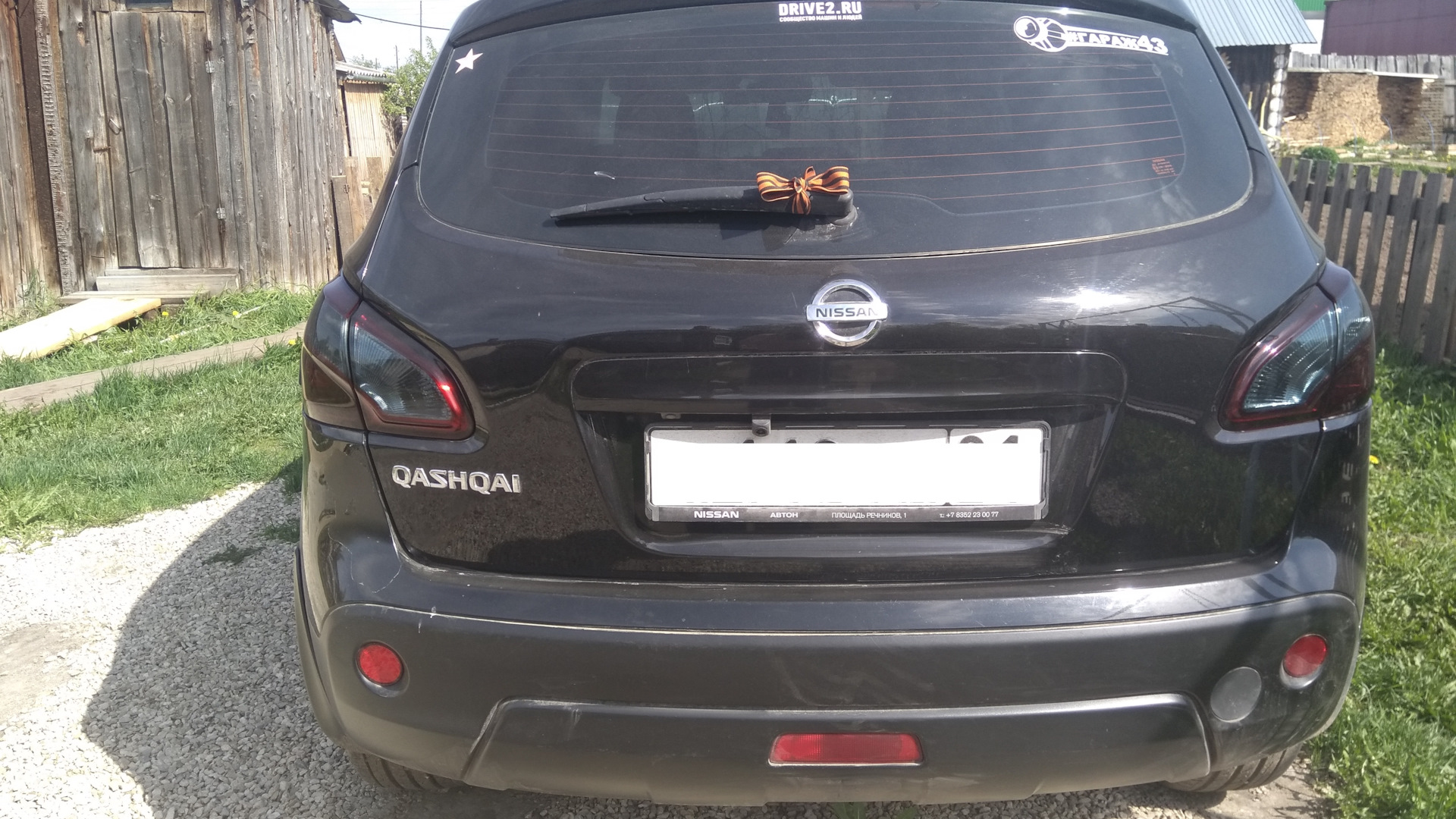 Nissan Qashqai (1G) 2.0 бензиновый 2010 | 2.0 CVT 2WD Чёрный Кэш на DRIVE2