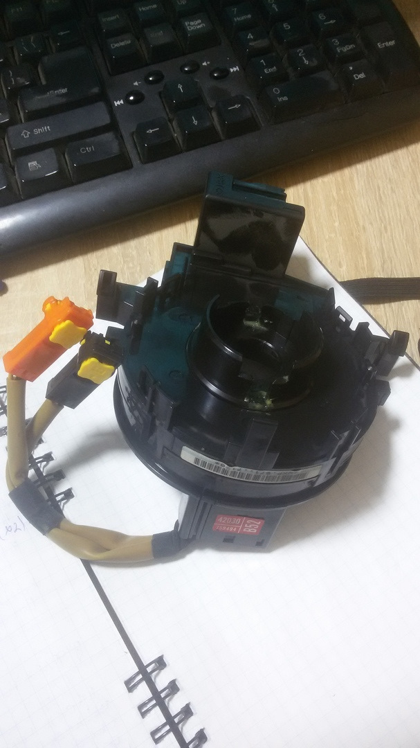 подрулевой шлейф хрустит не работает круиз — Lexus IS II, 2,2 л, 2007 ...