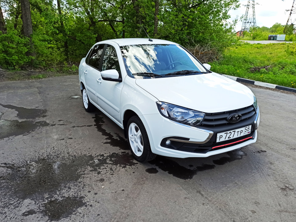 #10 Черная рамка, мойка, полировка салона — Lada Гранта (2G) FL, 1,6 л ...