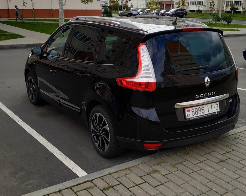 Купить Авто Рено Сценик 3