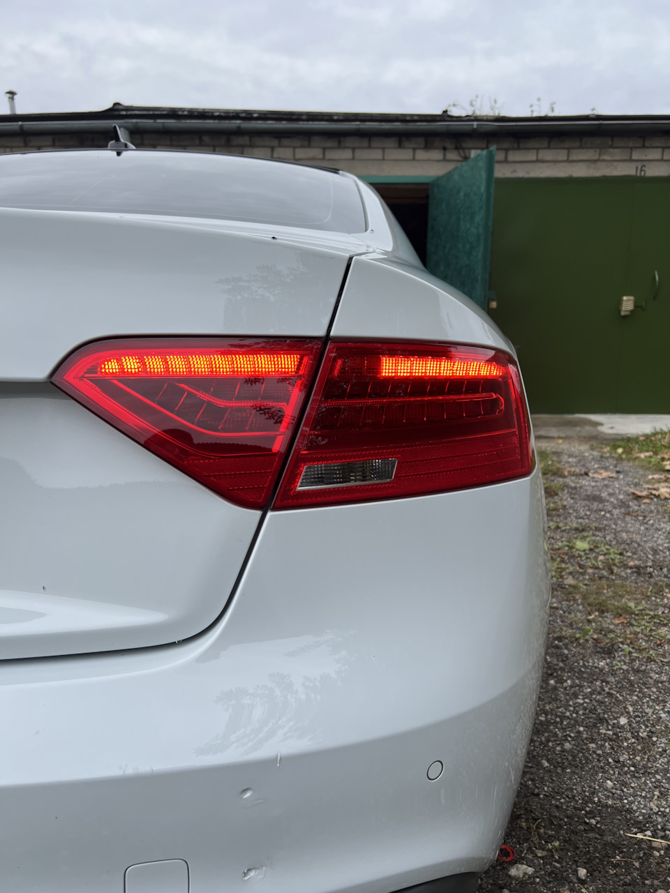 Поворот. . — Audi A5 (1G)