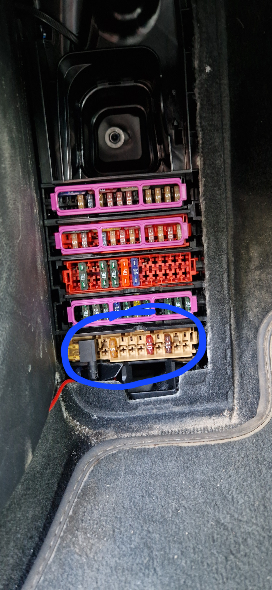 Установка видеорегистратора — Audi A6 Avant (C8), 2 л, 2019 года ...