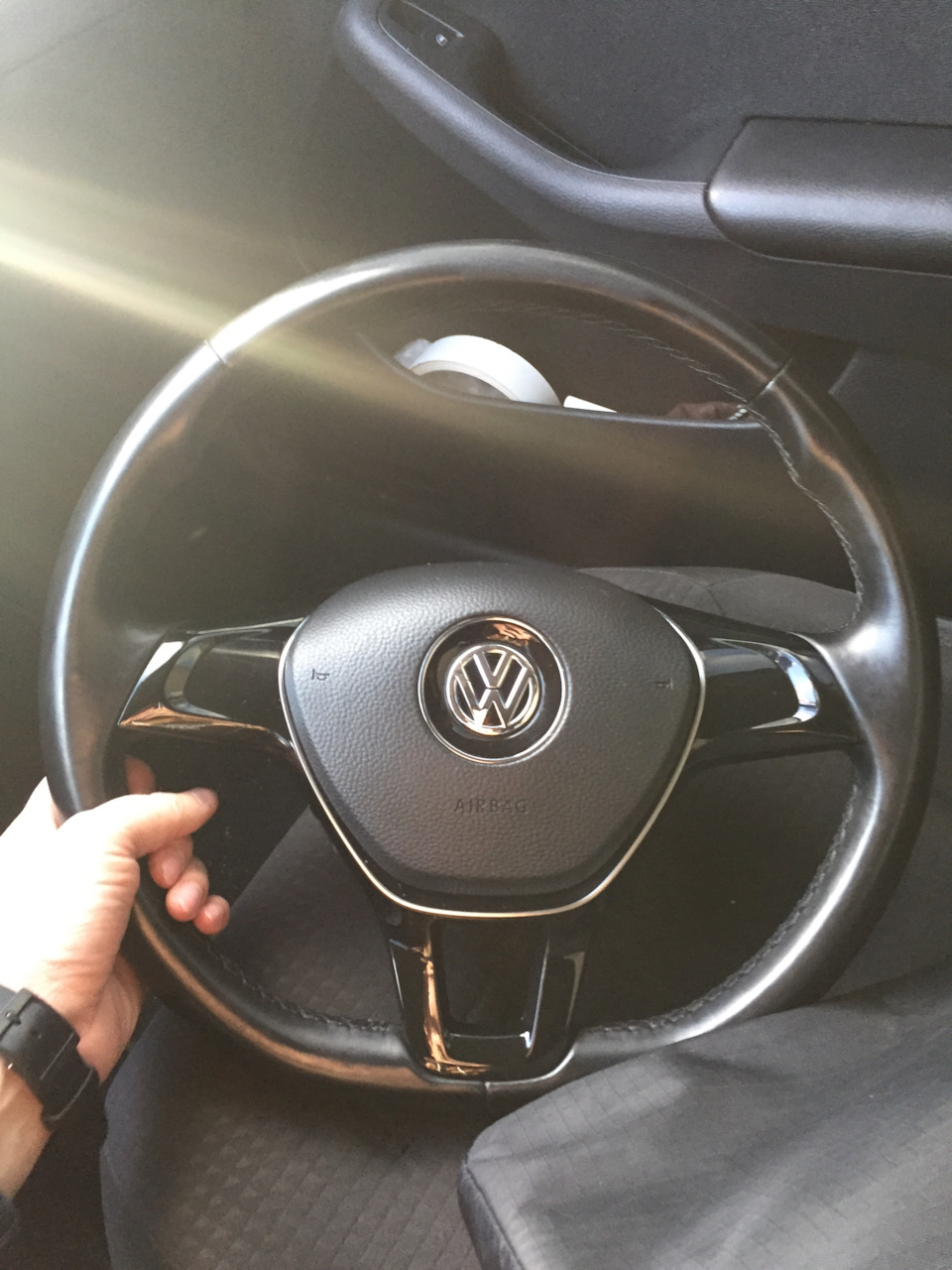 Руль — Volkswagen Tiguan (1G), 1,4 л, 2011 года | аксессуары | DRIVE2