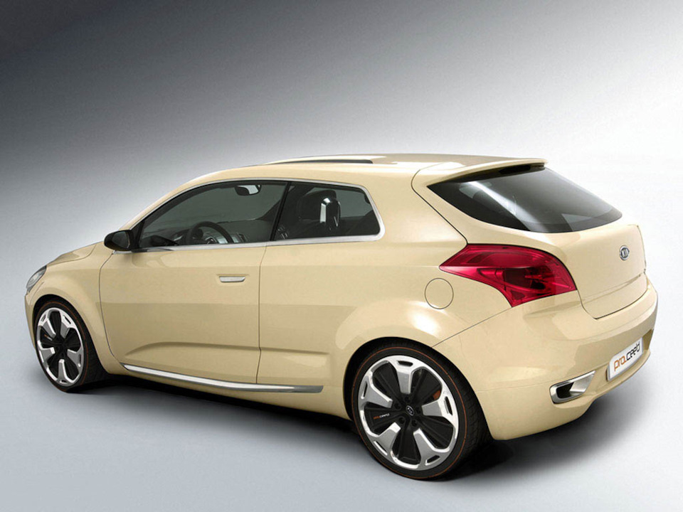 Kia Ceed С…СЌС‚С‡Р±РµРє РєСѓРїРµ 1