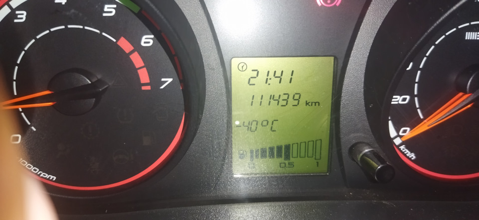 Панель приборов — Lada Калина 2 универсал, 1,6 л, 2014 года | другое ...