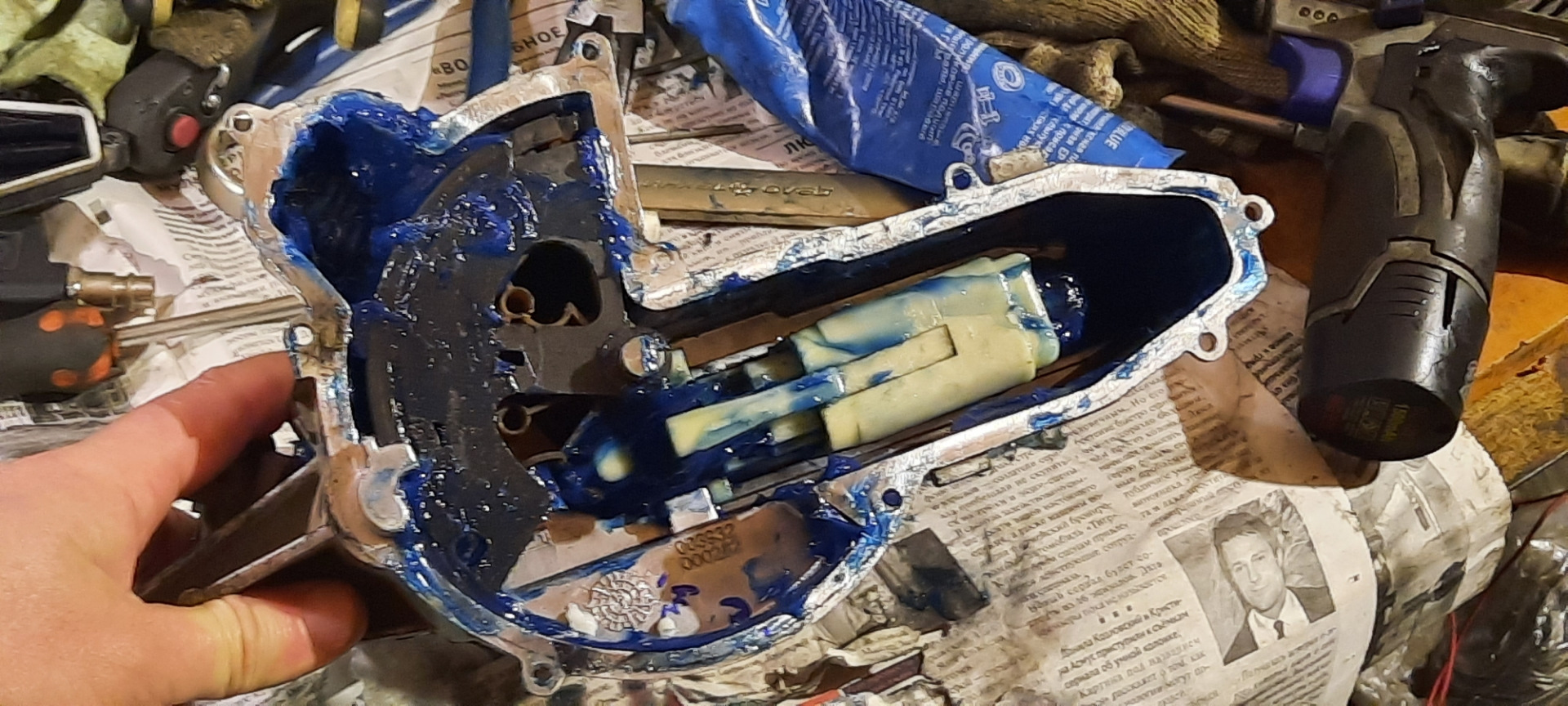 Смазка актуатора выжима сцепления — Lada Vesta SW, 1,6 л, 2019 года ...