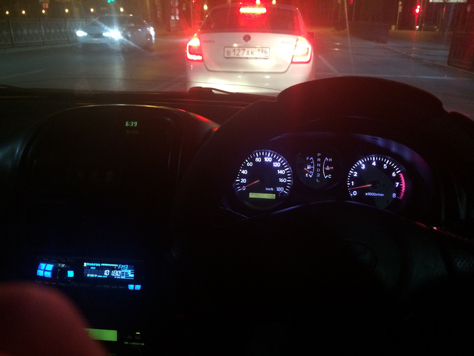 Фото в бортжурнале Toyota Caldina (210)