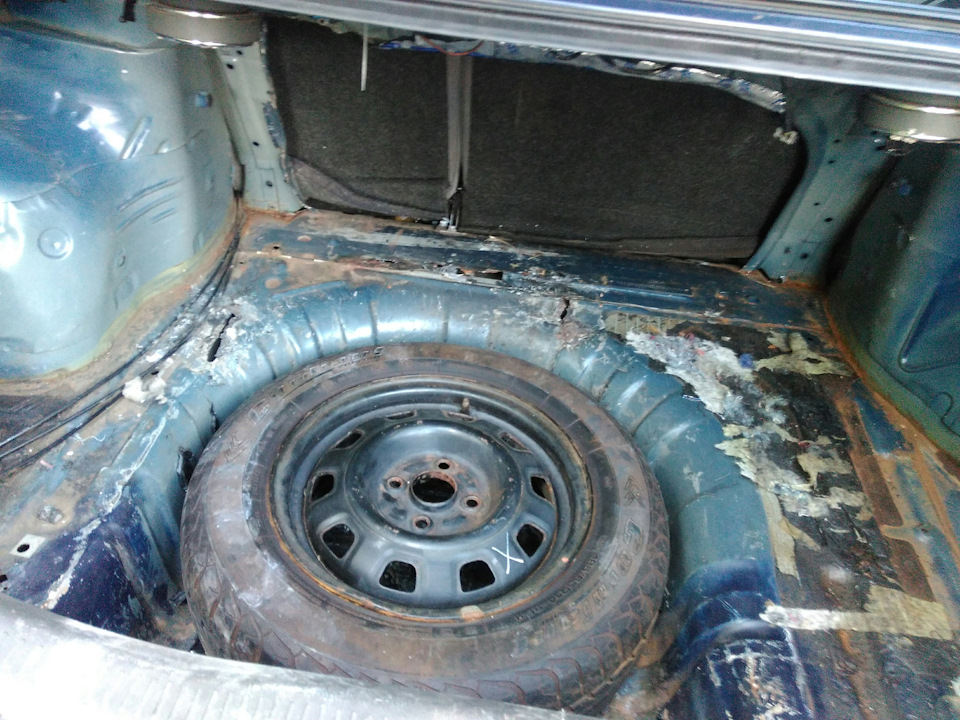 Как заварили мне багажник в СТО г.Каменск-Уральского — DRIVE2