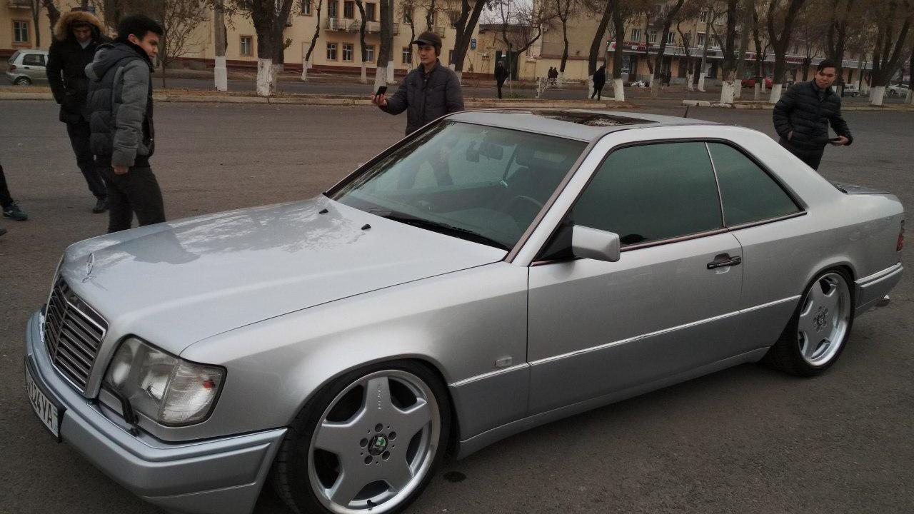 Mercedes-Benz E-class (W124) 3.2 бензиновый 1996 | Купе ублюдок)) на DRIVE2