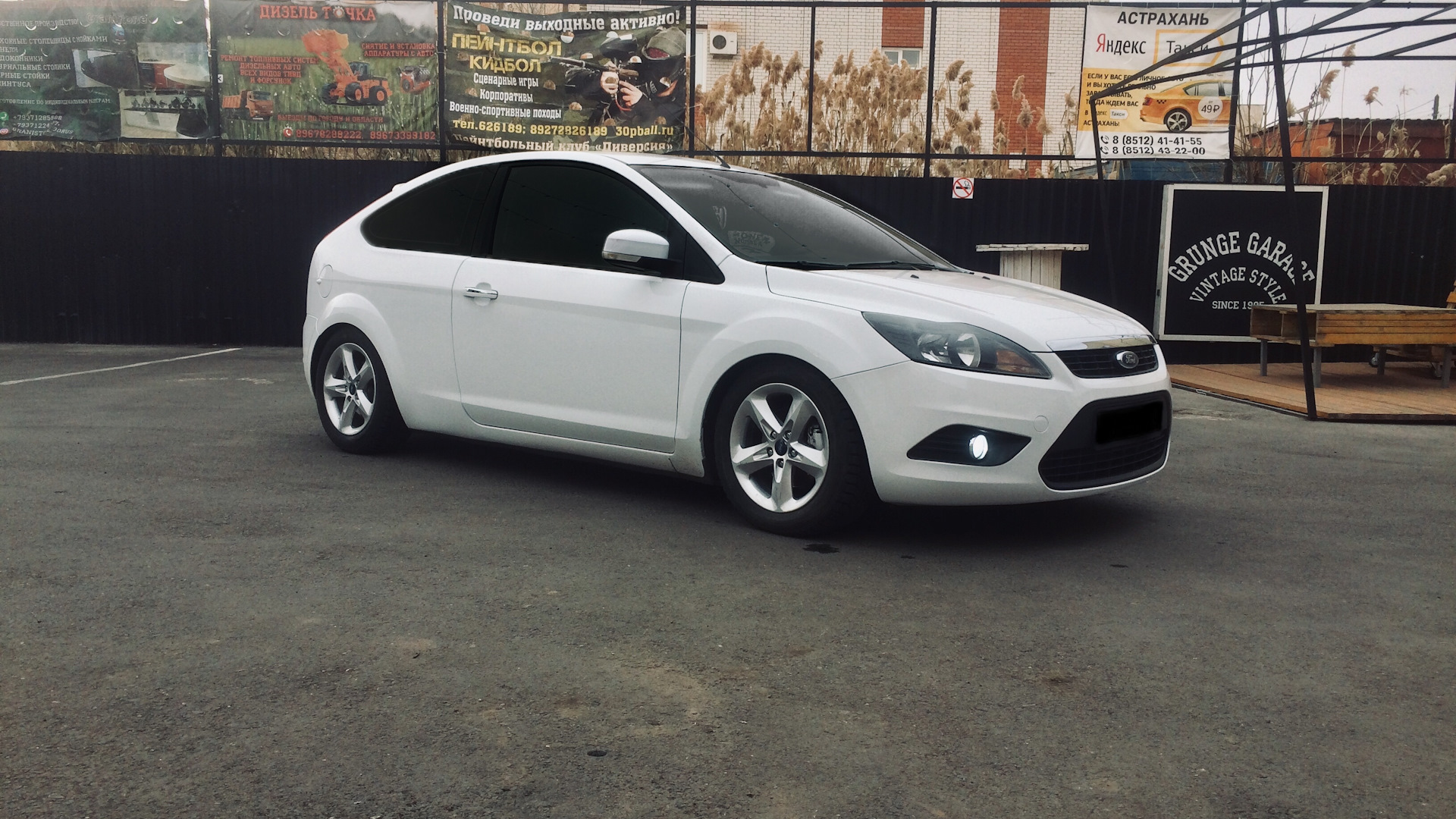 Ford Focus II Hatchback 1.6 бензиновый 2010 | restyling coupe на DRIVE2