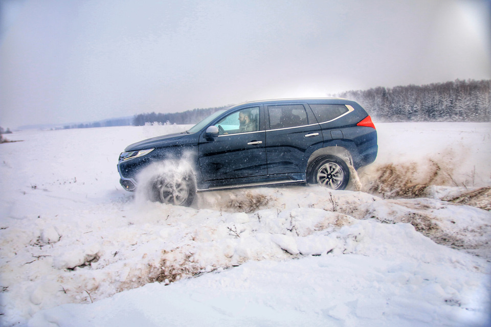 Фото в бортжурнале Mitsubishi Pajero Sport (3G)