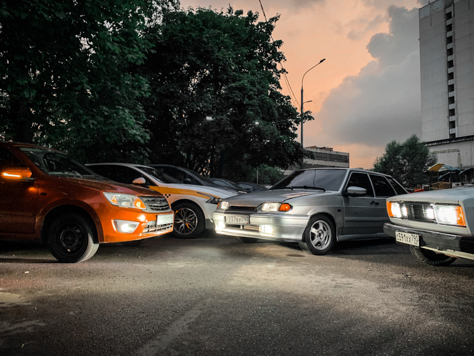 #18 Как замена тросов ручника переросла в переборку задних тормозов ...