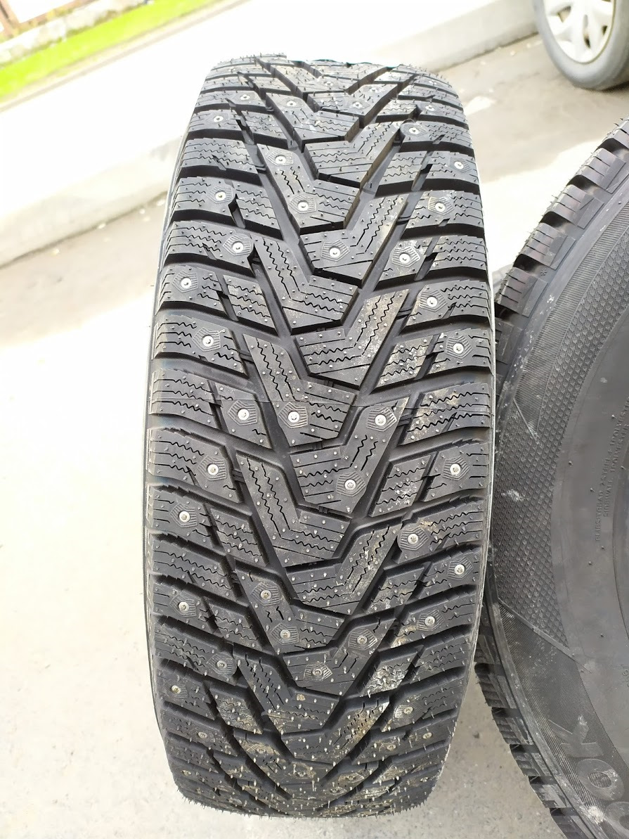 16 Hankook Winter IPike RS W429 — Toyota Camry (XV70), 2,5 л, 2020