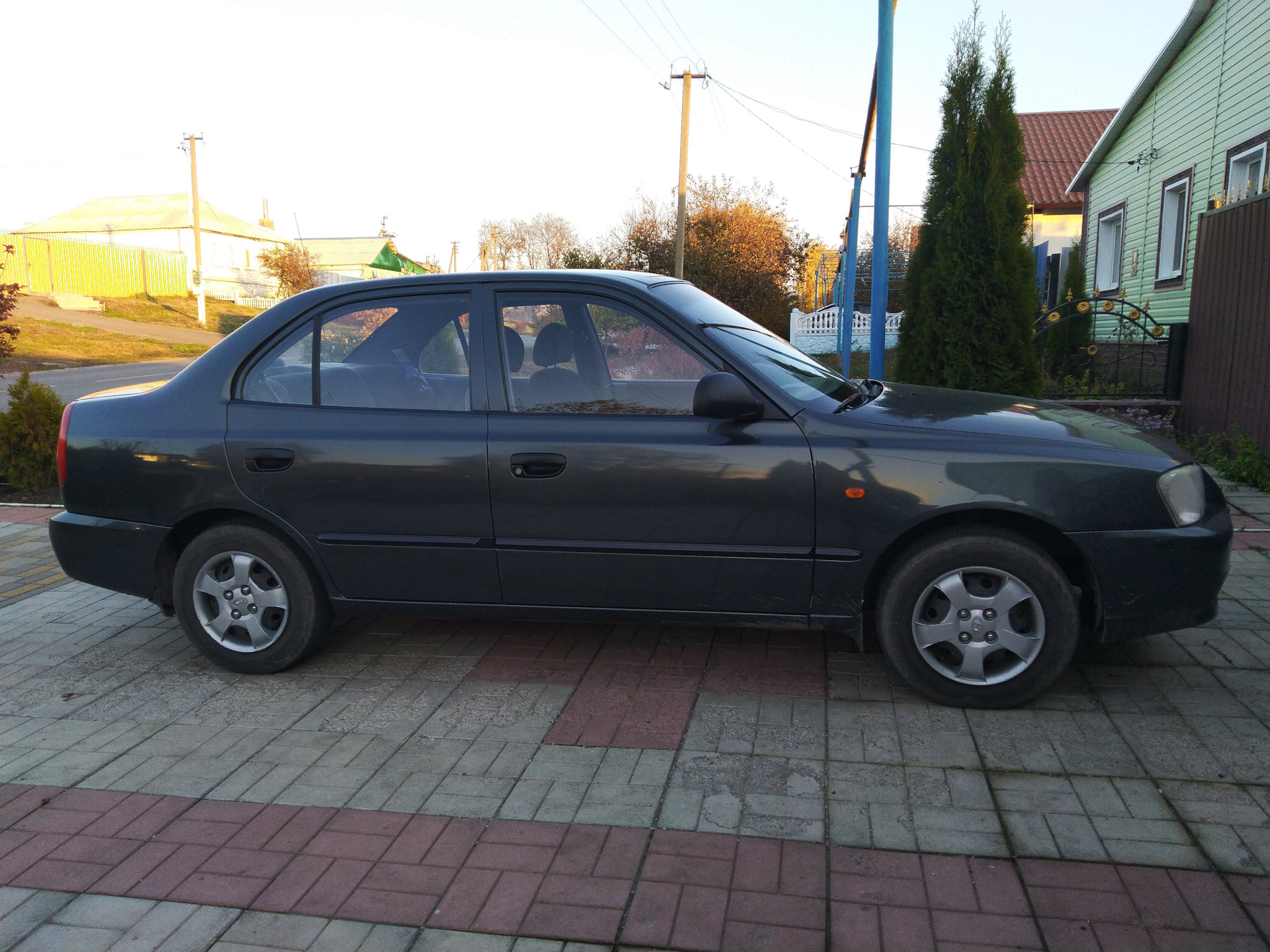 Какой цвет — Hyundai Accent (2G), 1,5 л, 2010 года | фотография | DRIVE2